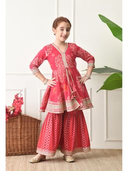 Indi-Loom Couture - Magenta Cotton Three Fourth Sleeves Kurta With Sharara