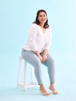 Go Colors - Women Solid Sky Blue Mid Rise Cropped Jeggings