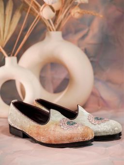Jatin Malik - Ombre Embroidered Cream Juttis