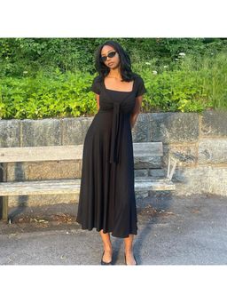 Outzidr - Black A-Line Midi Dress