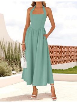Outzidr - Mint Green Square Halter Neck Maxi Dress