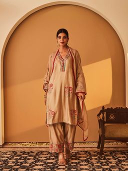 Bo Tree - Beige Mahara Kurta with Pant and Dupatta (Set of 3)