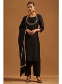 Black color option, Sold out, Currently selected