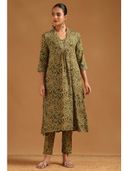 Olive color option