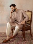Taupe color option, Currently selected