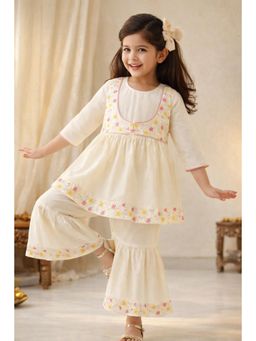 Tales & Stories - White Embroidered Three Fourth Sleeves Round Neck Kurti With Sharara