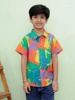 VASTRARTH - Multi-Color Printed Half Sleeves Collar Neck Shirt