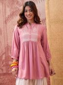 Pink color option, Currently selected