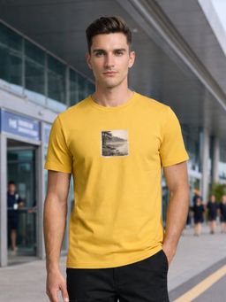 Nobero - Men Regular Fit Printed Yellow T-shirt