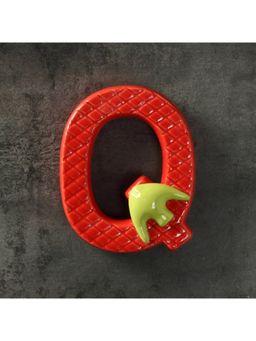 Pinch of Pretty - Goldy fish Q