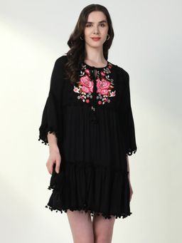 SHOWOFF - Women'S Floral Black Empire Dress