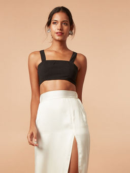 BEYOND - Cross Crop Top