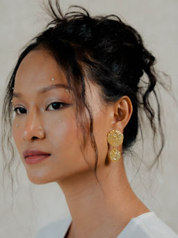 Aarjavee - Do Chaand Gold Earring