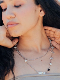 Aarjavee - Charmer Silver Necklace