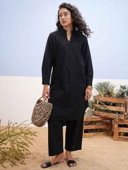 VISHUDH - Black Self Design Regular Kurta