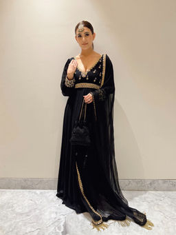 Glamique by Gungun - Black Women Balloon Sleeves Anarkali with Pant and Dupatta (Set of 3)