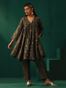 trueBrowns - Grey Diamond Viscose Silk Yoke Gathered Co-Ord (Set of 2)