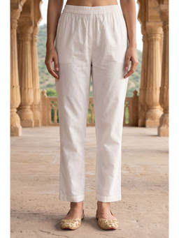 Aurelia - Women White Straight Fit Ankle Length Mid Rise Trousers