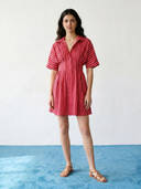 Pink color option, Currently selected