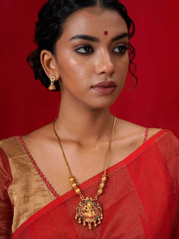 Teejh - Kalida Gold Red and Green Necklace (Set of 2)