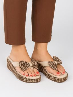 Shoetopia - Ethnic Brown Wedges For Girls