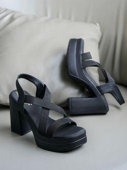 Shoetopia - Western Embellished Black Block Heeled Sandals For Girls