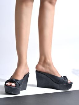 Shoetopia - Stylish Black Platform Wedge Slip-On Sandals For Girls