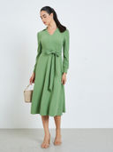 Green color option, Sold out, Currently selected