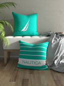 Green color option, Sold out, Currently selected