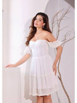 SEORAA - White Bianca Georgette Solid Dress