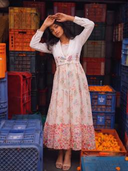 ZUMMER - White Maxi Dress With Jacket