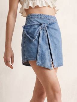 Outzidr - Blue Acid-Wash Denim With Bow Detailing Skort