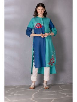 Tanu Malhotra - Blue Cotton Linen Embroidered High-Low Kurta with Pant (Set of 2)