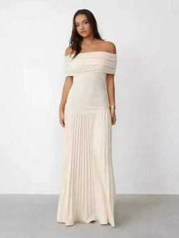 MISS MOSA BY AKANKSHA - Off White Femi Off Shoulder Pleated Maxi Dress