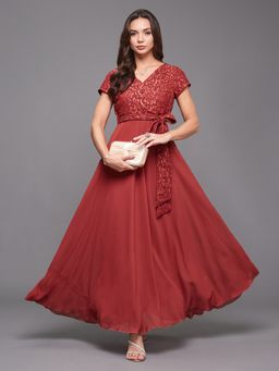 Miss Chase - Women's Brick Red V-Neck Short Sleeve Georgette Maxi Dress