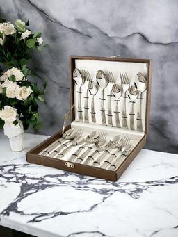 FNS - Madrid Stainless Steel Hammered Finish Cutlery with Leatherette Box (Set Of 19)
