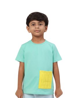 PILOLO - Green Solid/Plain Round Neck T-Shirt