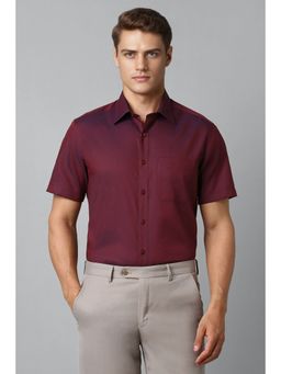 Louis Philippe - Men Maroon Classic Fit Textured Half Sleeves Formal Shirt