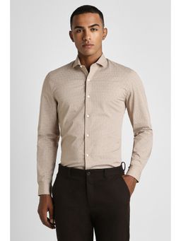 Peter England - Men Beige Super Slim Fit Formal Shirt