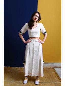 THE RIGHT CUT - Marigold Vine Top
