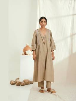 THE RIGHT CUT - Beige Linen Long Jacket