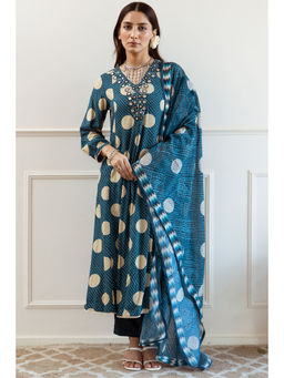 Nehamta - Blue German Rayon Kurta with Pant and Dupatta (Set of 3)