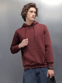 Maroon color option, Currently selected