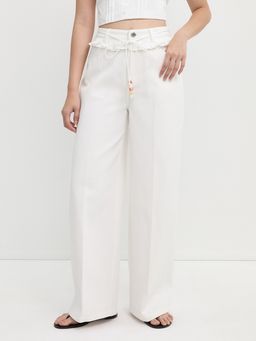 Pomelo - High Waisted Wide Leg Jeans Broderie Ruffle Waistband - White