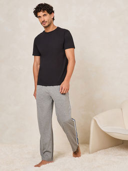 Styli - Men's Casual Solid T-Shirt and Pyjama