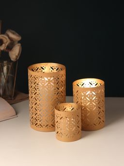 De Maison Decor - Kairava Gold Candle Holders (Pack of 3)