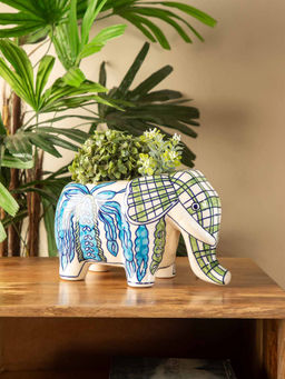 Freedom Tree - Ele By The Trees Handcrafted Ceramic Green Centrepiece