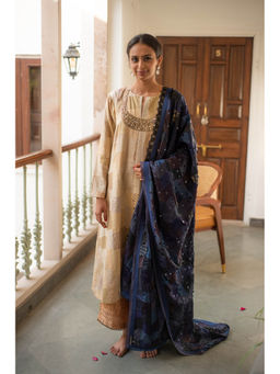 PRIYANKA RAAJIV - Iola - Navy Blue Upcycled Patchwork Dupatta