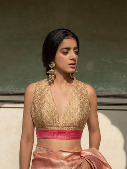 PRIYANKA RAAJIV - Zane - Gold Silk Brocade Blouse