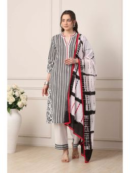 Biba - Women Black Cotton Straight Kurta With Palazzo & Dupatta